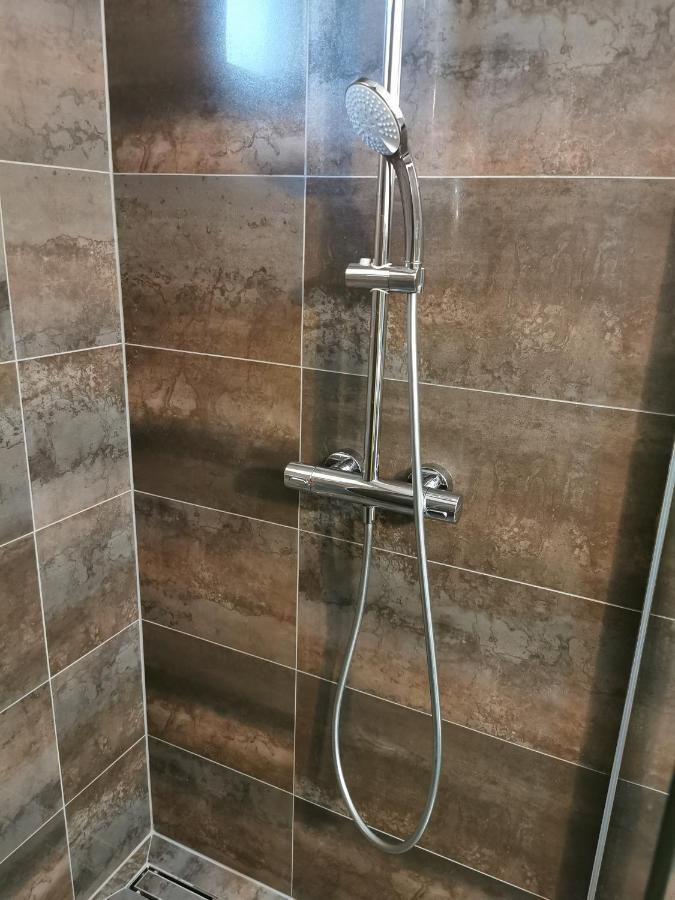 Apartment Luki ポヴィレ エクステリア 写真