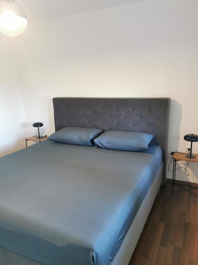 Apartment Luki ポヴィレ エクステリア 写真